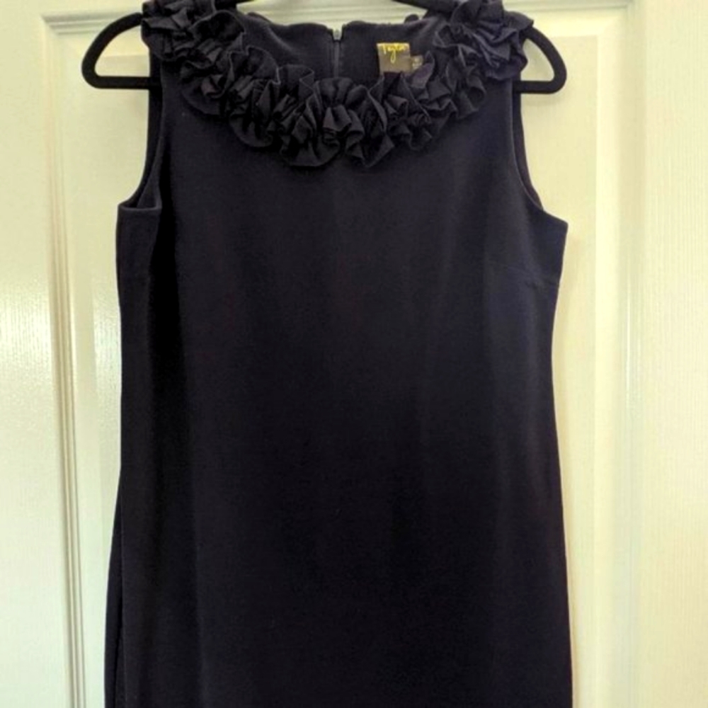 Taylor Navy Ponte Knit Sleeveless Sheath Dress - Short & Simple